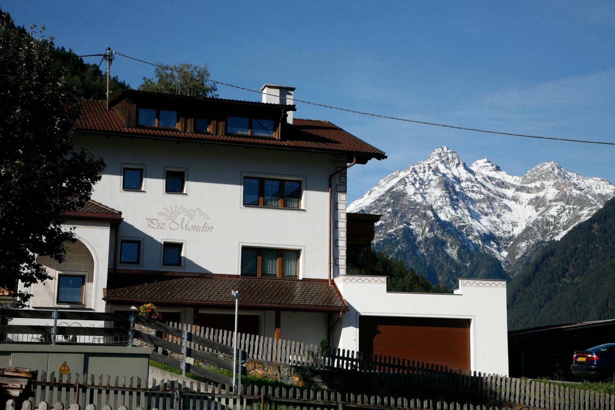 Apart Piz Mondin Pfunds Dış mekan fotoğraf
